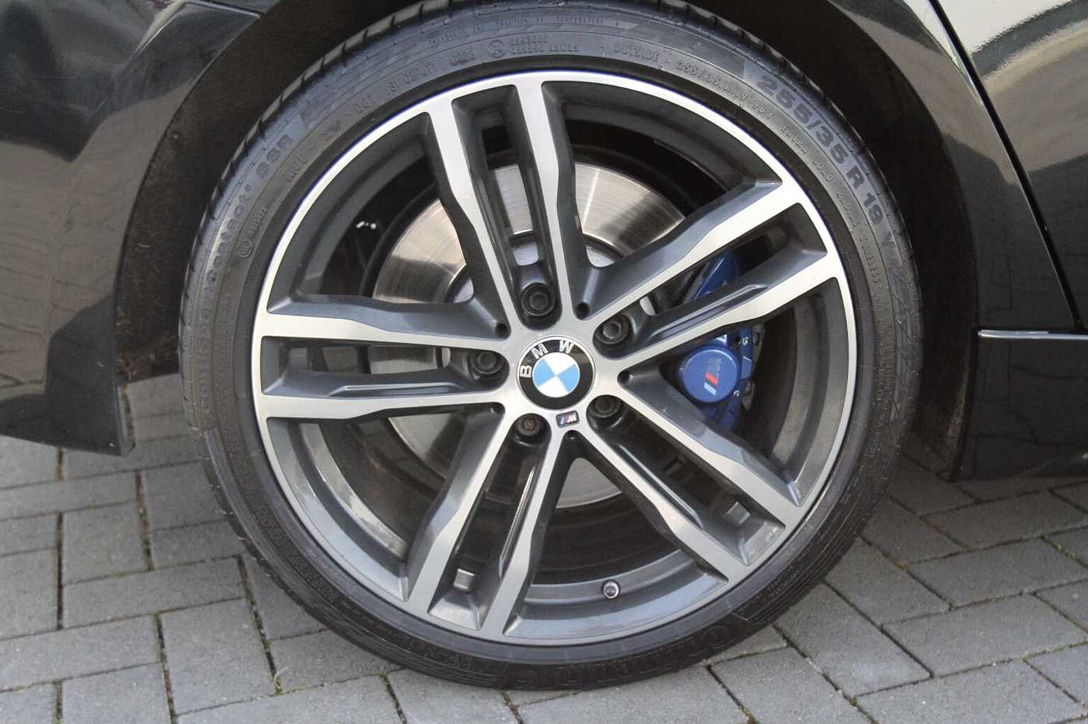 BMW 3 Series 2.0 320i xDrive M Sport Shadow Edition
