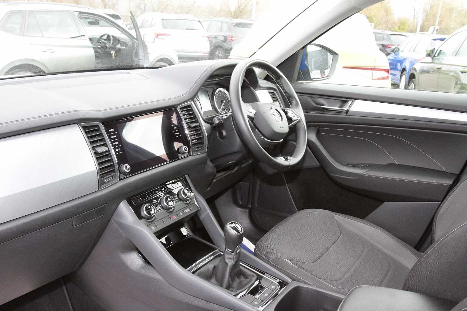 SKODA Kodiaq SE (5 seats) 1.5 TSI 150 PS 6G Man